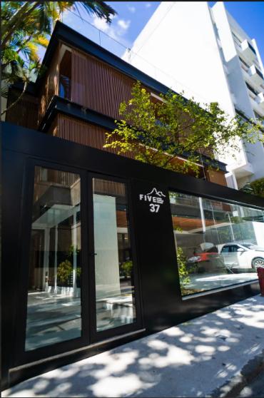Apartamento à venda com 3 quartos, 3 suítes, 2 vagas e 146m² no Lagoa, Rio de Janeiro (RJ) — foto 8 de 14